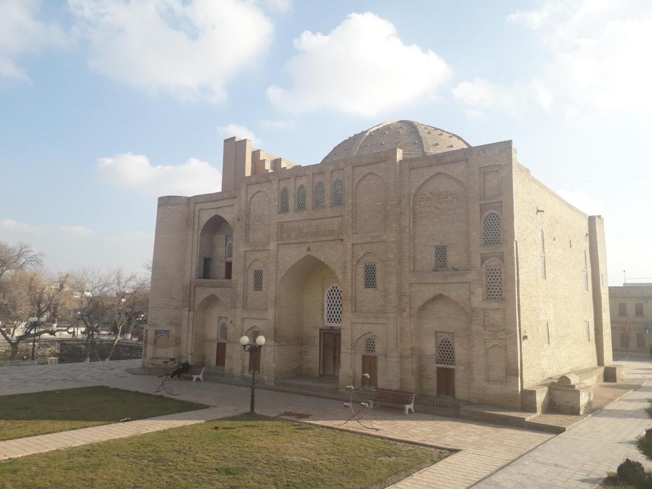 Hôtel Meeting Each Other In Mekhtar House à Boukhara Extérieur photo